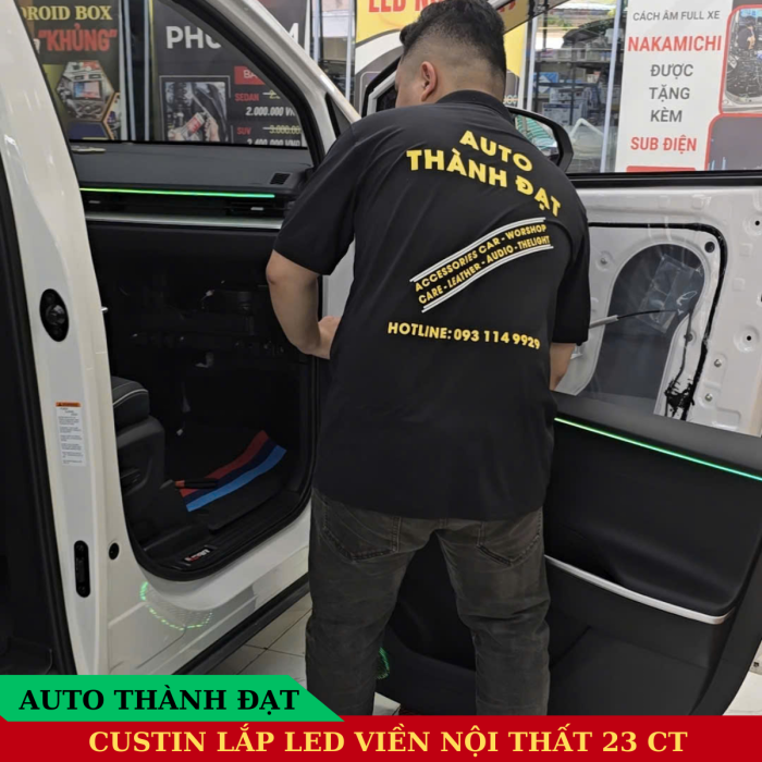 HYUNDAI CUSTIN LẮP LED VIỀN NỘI THẤT
