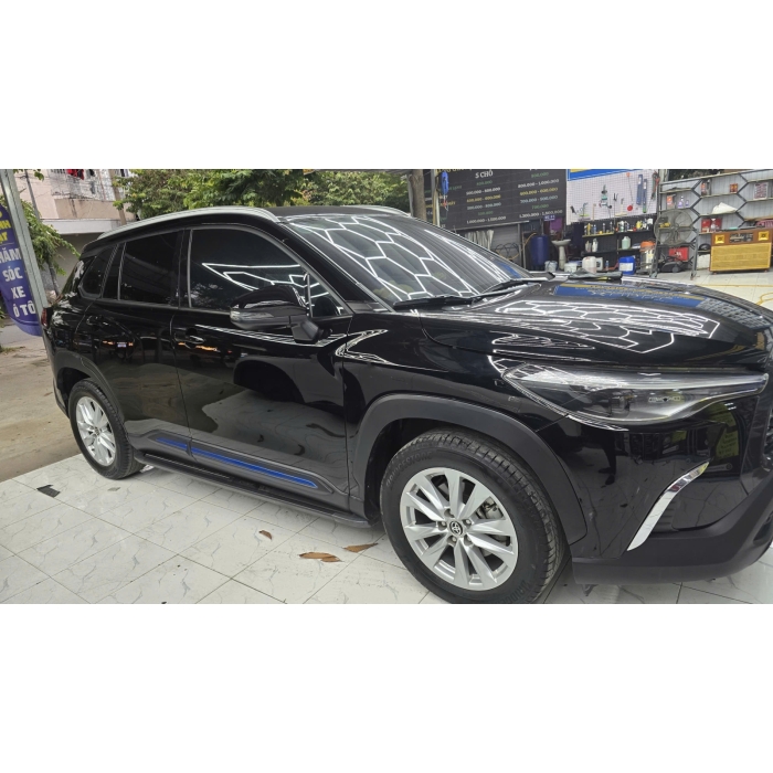 COROLLA CROSS DÁN FILM CÁCH NHIỆT