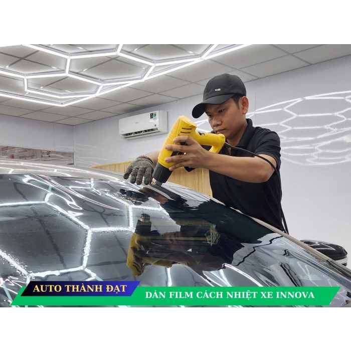 DÁN FILM CÁCH NHIỆT XE INNOVA