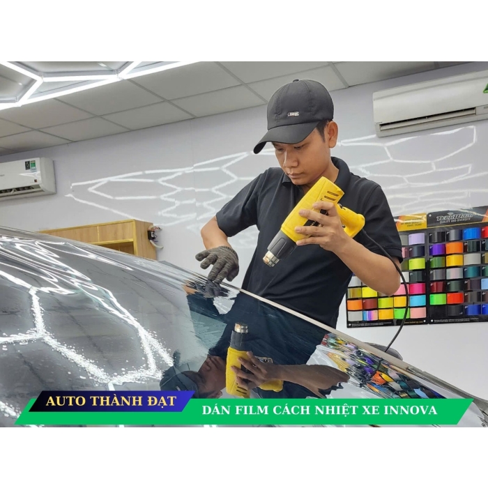 DÁN FILM CÁCH NHIỆT XE INNOVA
