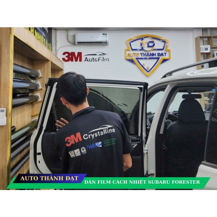 DÁN FILM CÁCH NHIỆT XE SUBARU FORESTER