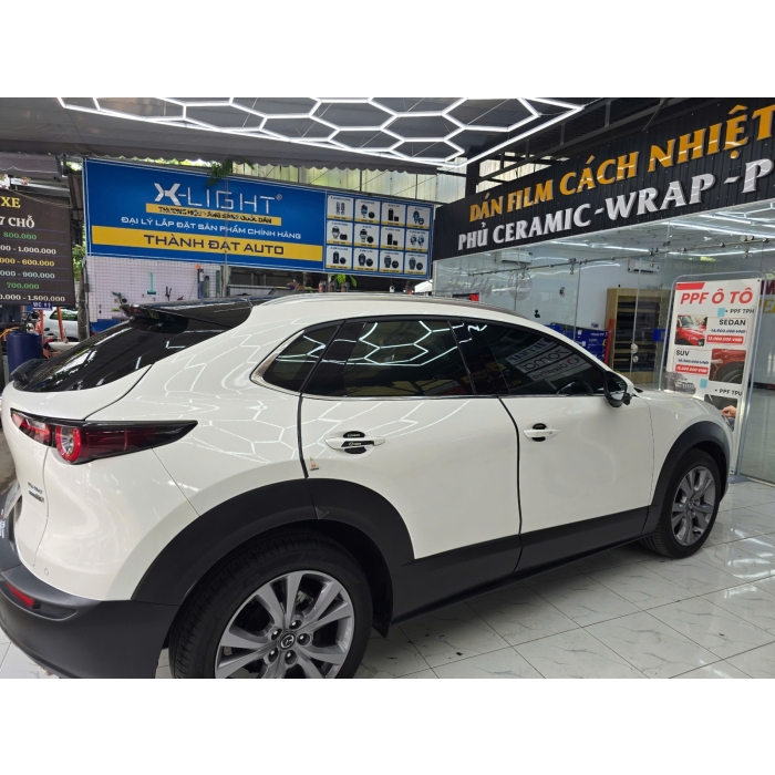 Dán phim cách nhiệt 3M Crystalline cho Mazda CX30