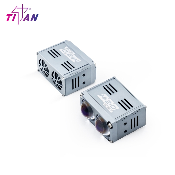 Đèn trợ sáng Titan M20 Ultra