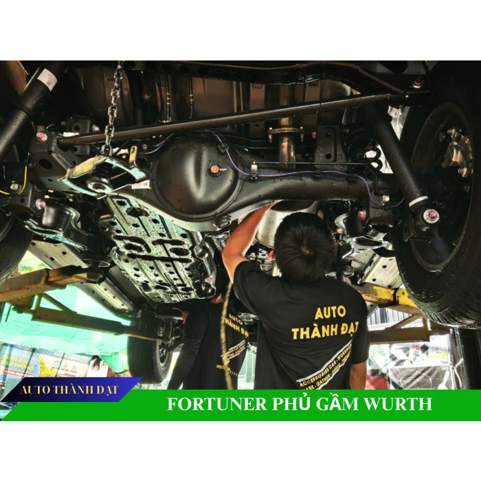 FORTUNER PHỦ GẦM Ô TÔ