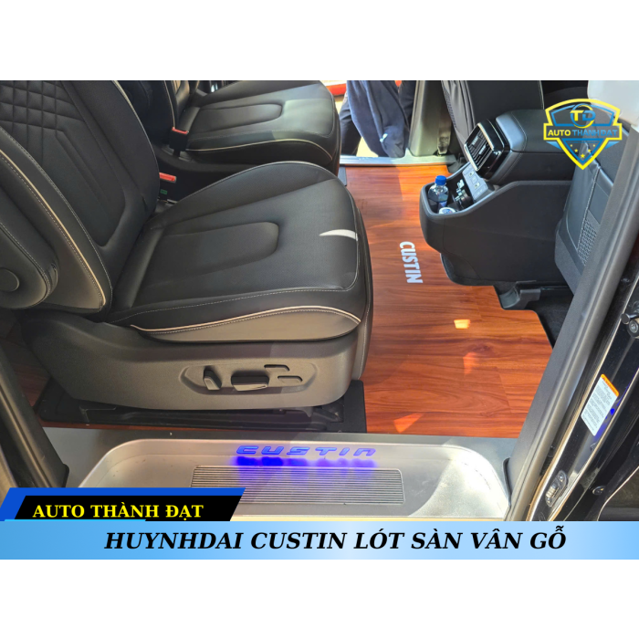 HYUNDAI CUSTIN LÓT SÀN VÂN GỖ