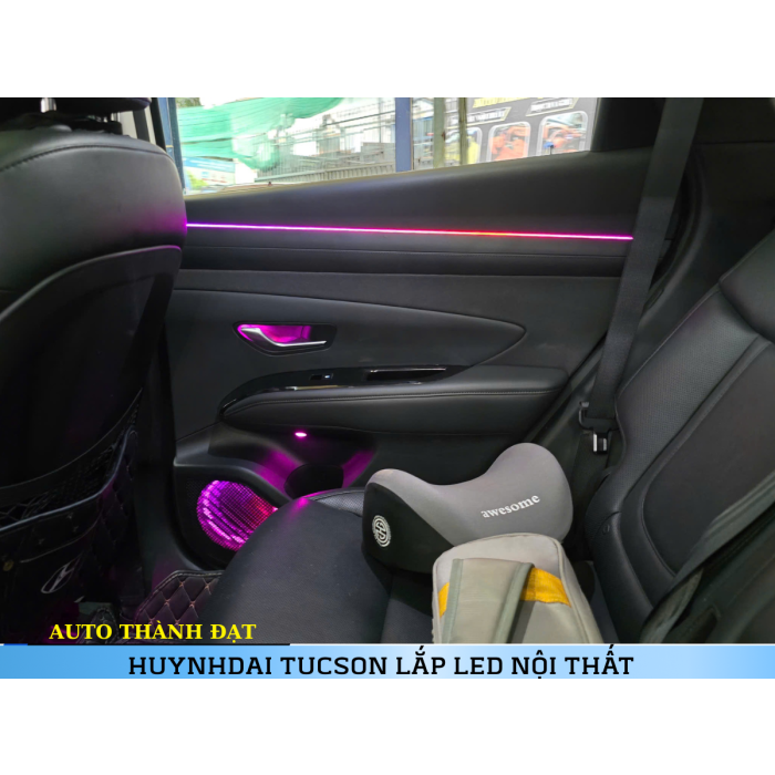 HYUNDAI TUCSON LẮP LED NỘI THẤT