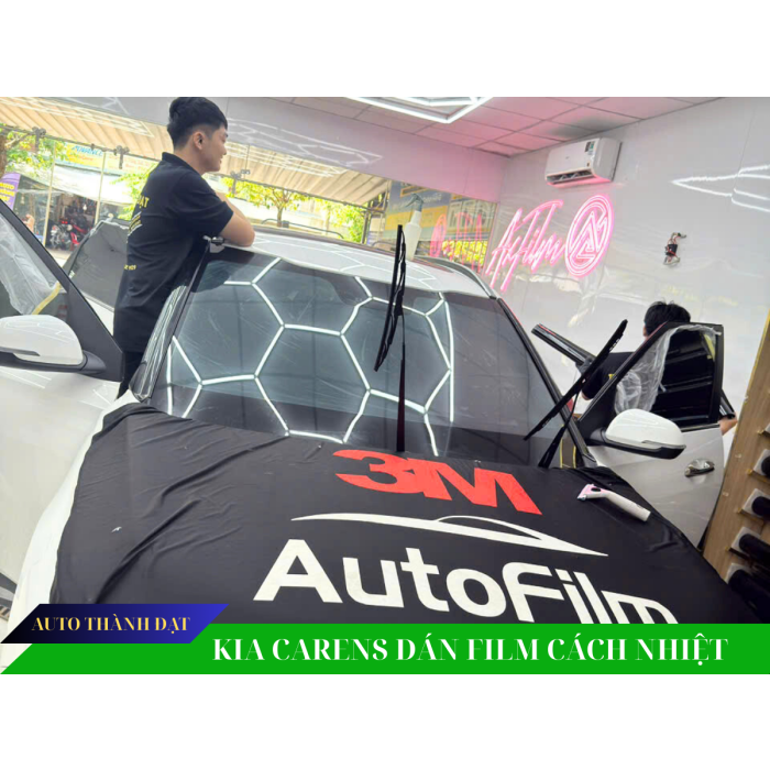 DÁN FILM CÁCH NHIỆT XE KIA CARENS