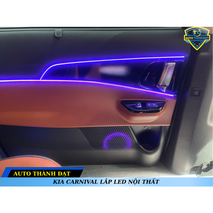 KIA CARNIVAL LẮP LED NỘI THẤT