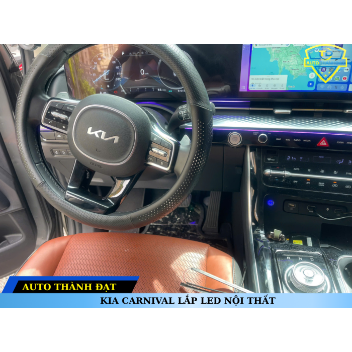 KIA CARNIVAL LẮP LED NỘI THẤT