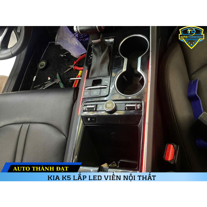 KIA K5 LẮP LED VIỀN NỘI THẤT