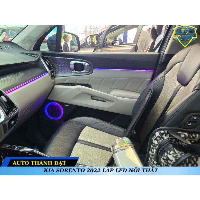 KIA SORENTO 2022 LẮP LED NỘI THẤT