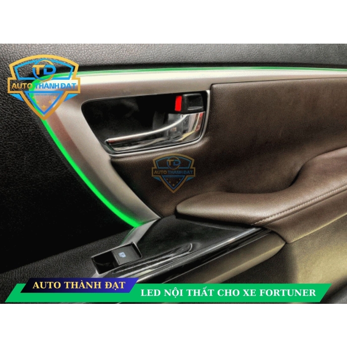 led nội thất xe FORTUNER