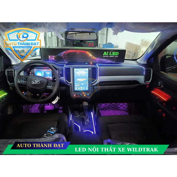led nội thất xe WILDTRAK
