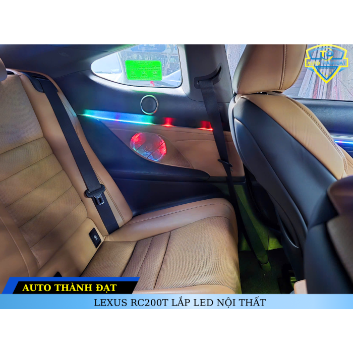 LEXUS RC200T LẮP LED NỘI THẤT
