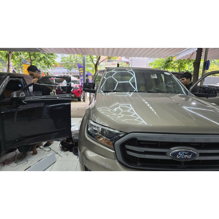 LÓT SÀN 5D 360 ĐỘ FORD RANGER