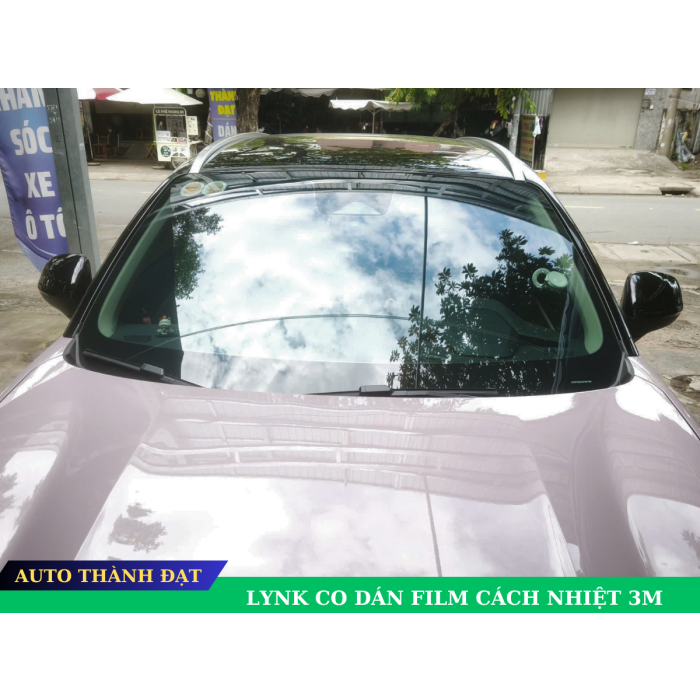 LYNK CO DÁN FILM CÁCH NHIỆT 3M