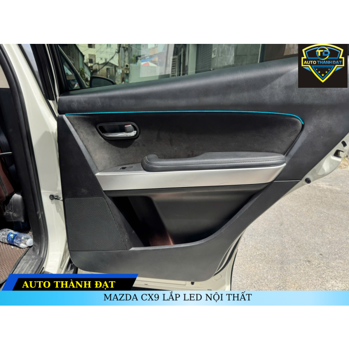 MAZDA CX9 LẮP LED NỘI THẤT