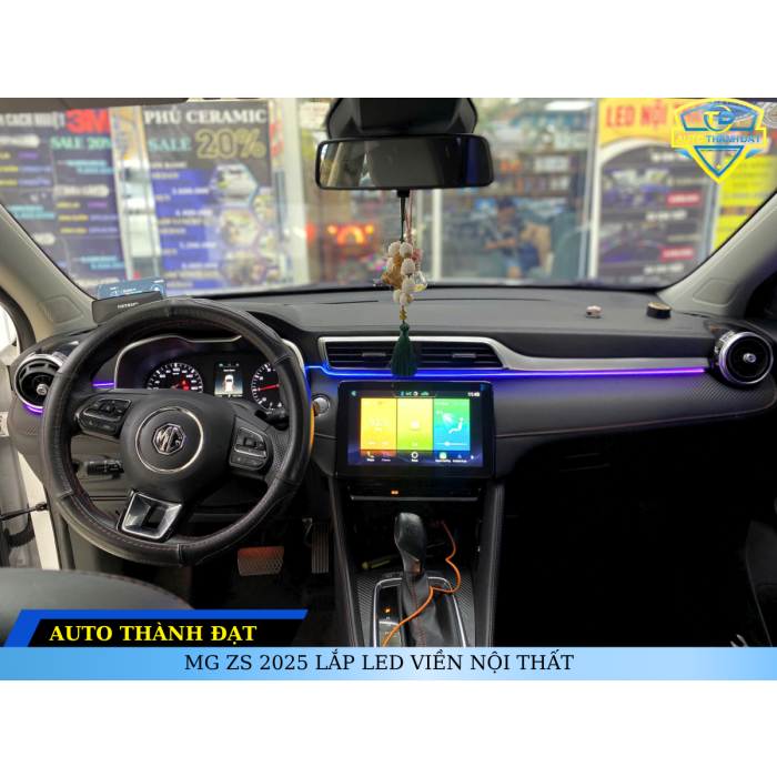 MG ZS 2025 LẮP LED VIỀN NỘI THẤT