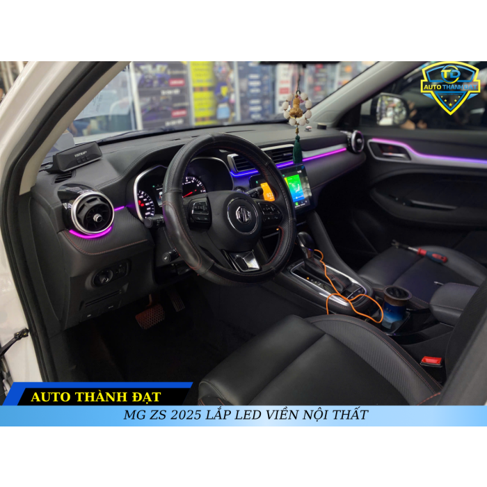 MG ZS 2025 LẮP LED VIỀN NỘI THẤT