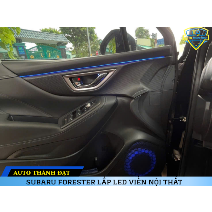 SUBARU FORESTER LẮP LED VIỀN NỘI THẤT
