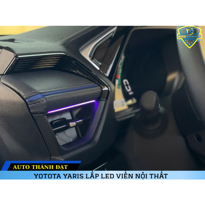 TOYOTA YARIS LẮP LED VIỀN NỘI THẤT