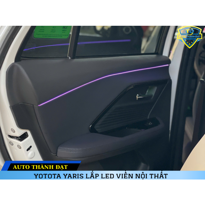 TOYOTA YARIS LẮP LED VIỀN NỘI THẤT