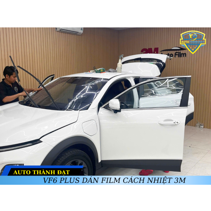 VF6 PLUS DÁN FILM CÁCH NHIỆT 3M