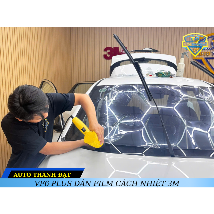 VF6 PLUS DÁN FILM CÁCH NHIỆT 3M