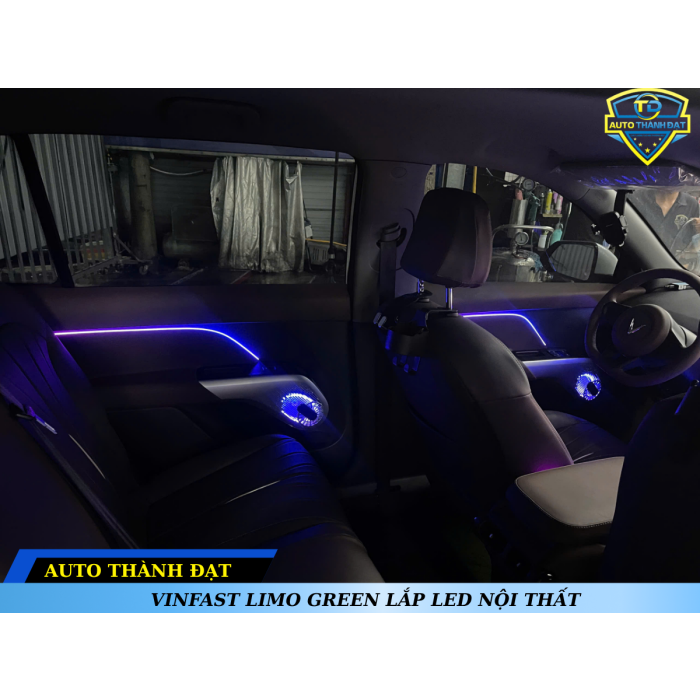 VINFAST LIMO GREEN LẮP LED NỘI THẤT