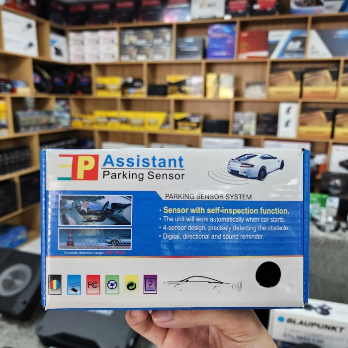 Cảm biến lùi 4 mắt Assistant