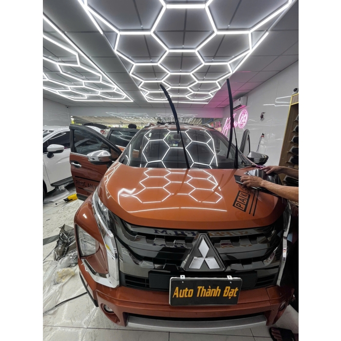 XPANDER CROSS DÁN FILM CÁCH NHIỆT 3M